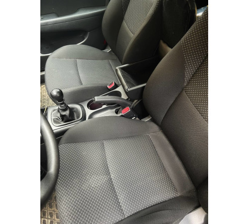 Підлокітник на Hyundai i30 FD 2007-2012 (чорний)
