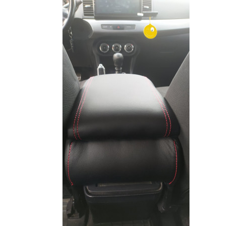 Підлокітник на Mitsubishi Lancer X 2007-2015 (чорний)