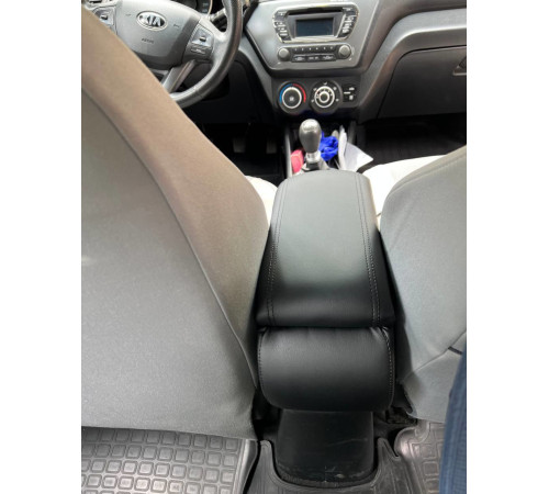 Підлокітник на Kia Rio 3 2011-2017 (чорний)