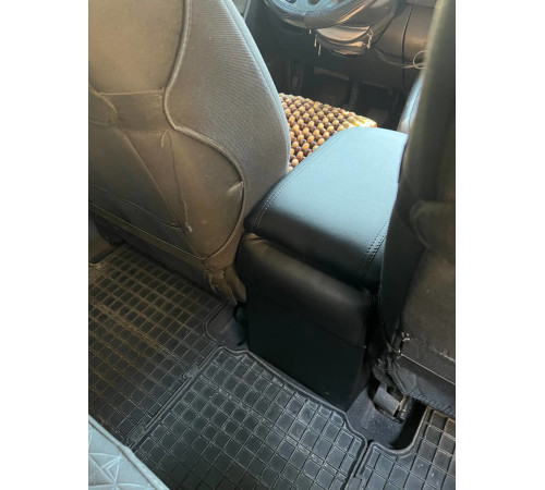 Підлокітник на Renault Scenic 3 2009-2016 (чорний)