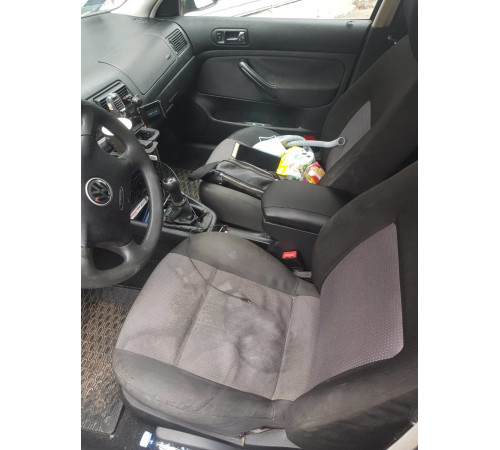 Підлокітник на Volkswagen Passat B5+ 2001-2005 рестайл (чорний)