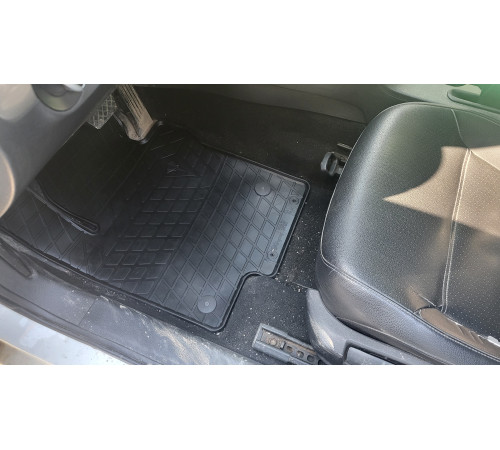 Гумові килимки в салон Volkswagen Jetta VI 2010-2018 (Stingray)