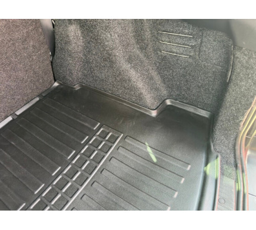 Гумовий килимок в багажник Renault Megane II 2002-2009 Universal (Stingray)