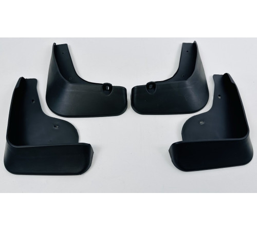 Автомобільні бризговики Mazda 3 2009 -2013 (2.0л) (Sport / Touring) (Surtep)